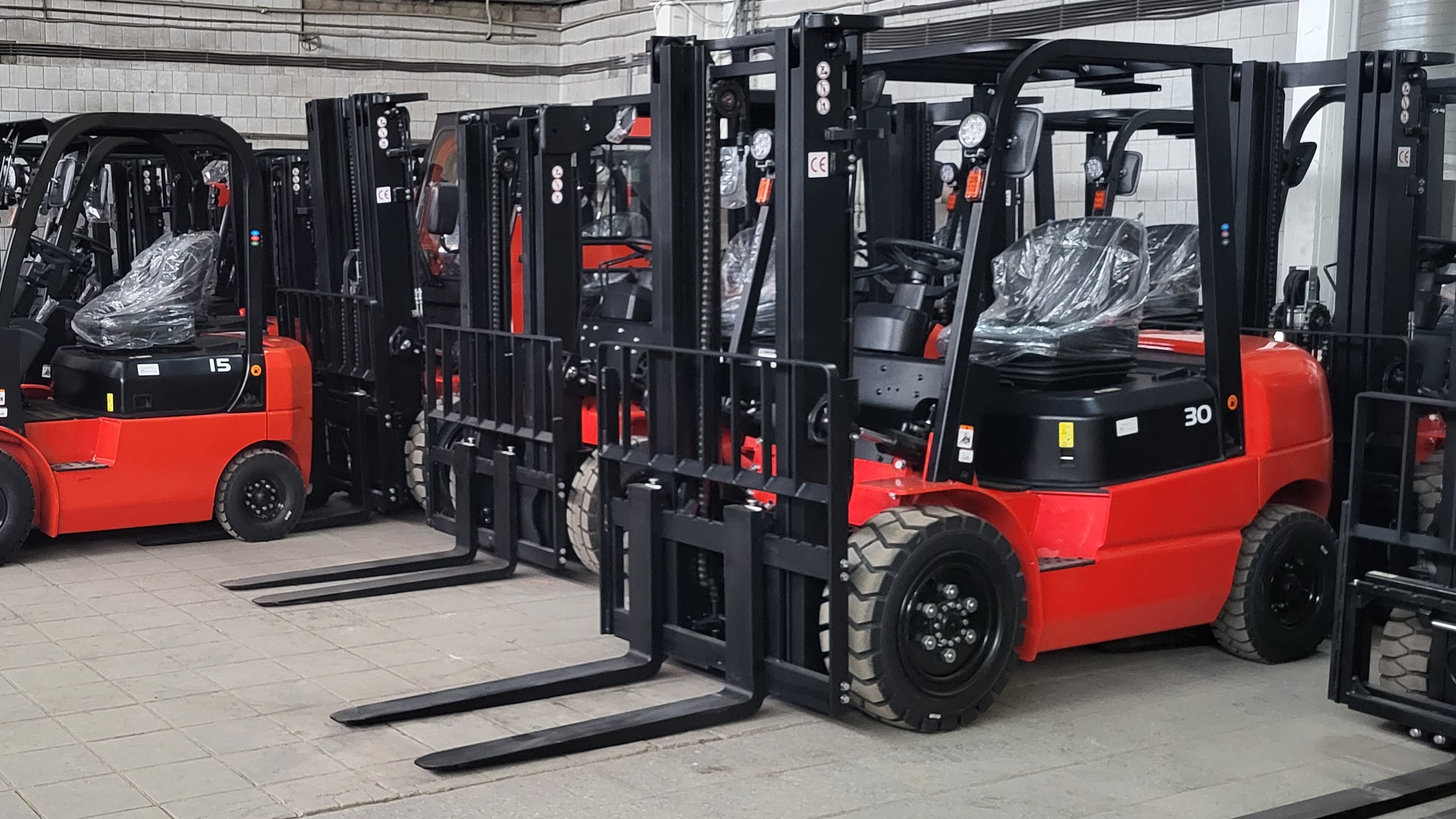 Тест-драйв складской техники на нашем складе в Михайловске